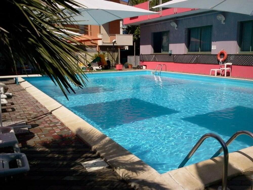 Hotel Edward Bellaria-Igea Marina Eksteriør billede