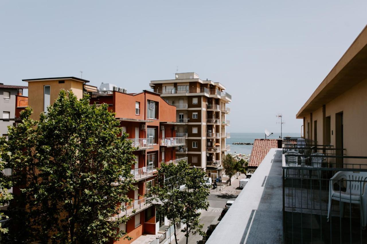 Hotel Edward Bellaria-Igea Marina Eksteriør billede